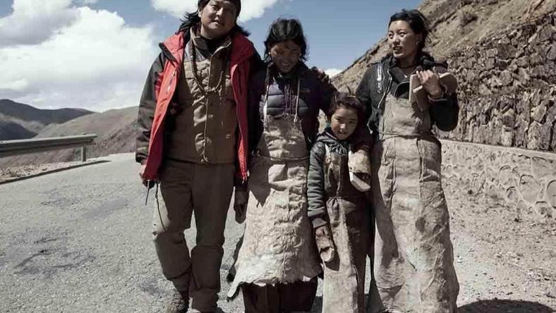 《冈仁波齐》的成功:站在“朝阳区三十万仁波切”的肩膀上